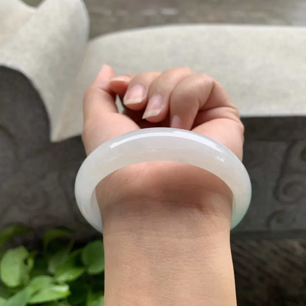 圈口55.3-13.8-7.1 【冰飘绿正圈手镯】正圈55 56可戴