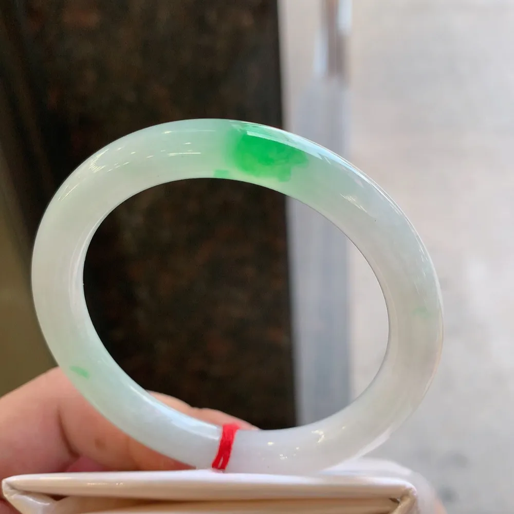 圆条冰阳绿 无瑕 尺寸:53.7/8.5 色好