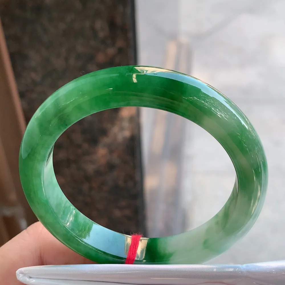 正圈一大节辣绿 无瑕 尺寸:60.1/12/9.1 色好