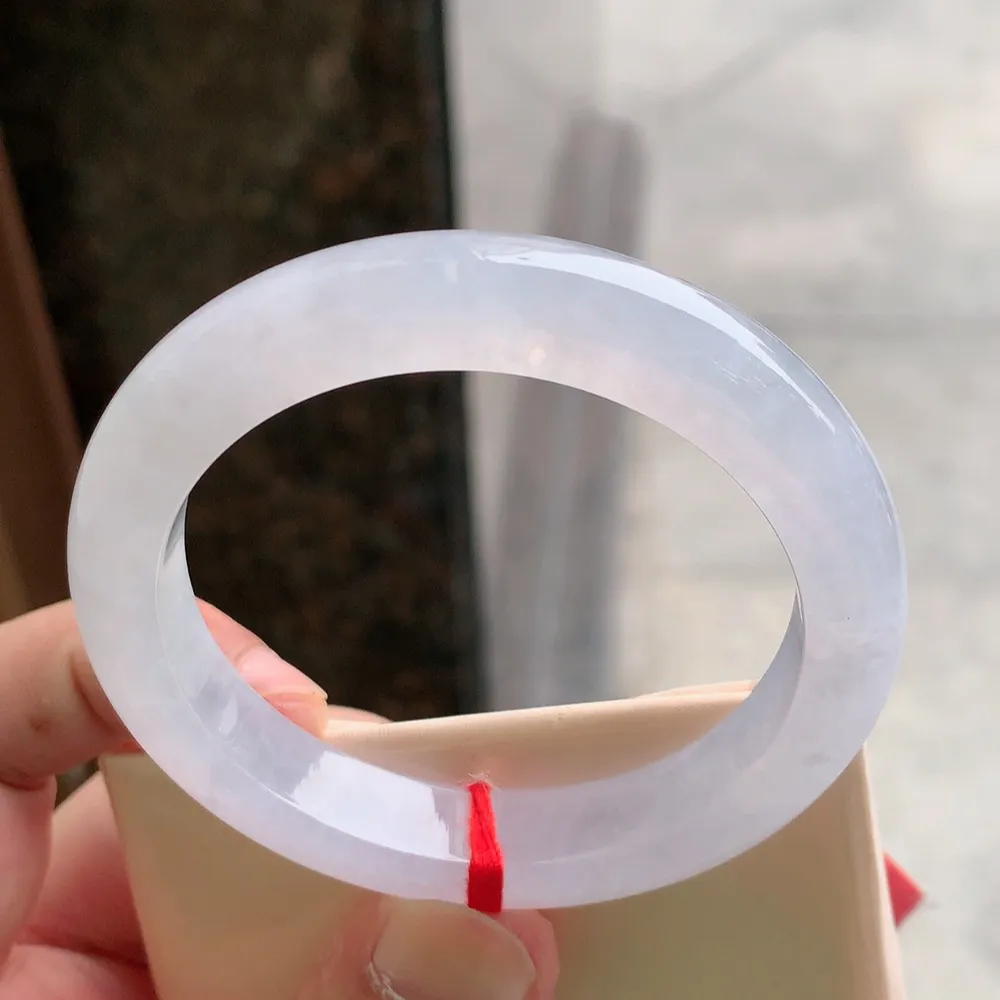 正圈高冰种 无瑕 尺寸:53.1/10.5/8.6 种水好