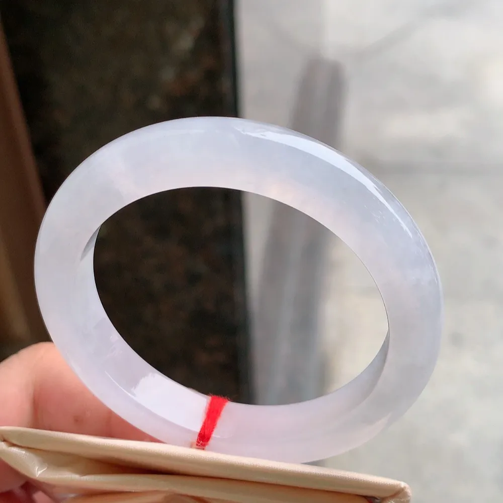 正圈高冰种 无瑕 尺寸:53.1/10.5/8.6 种水好