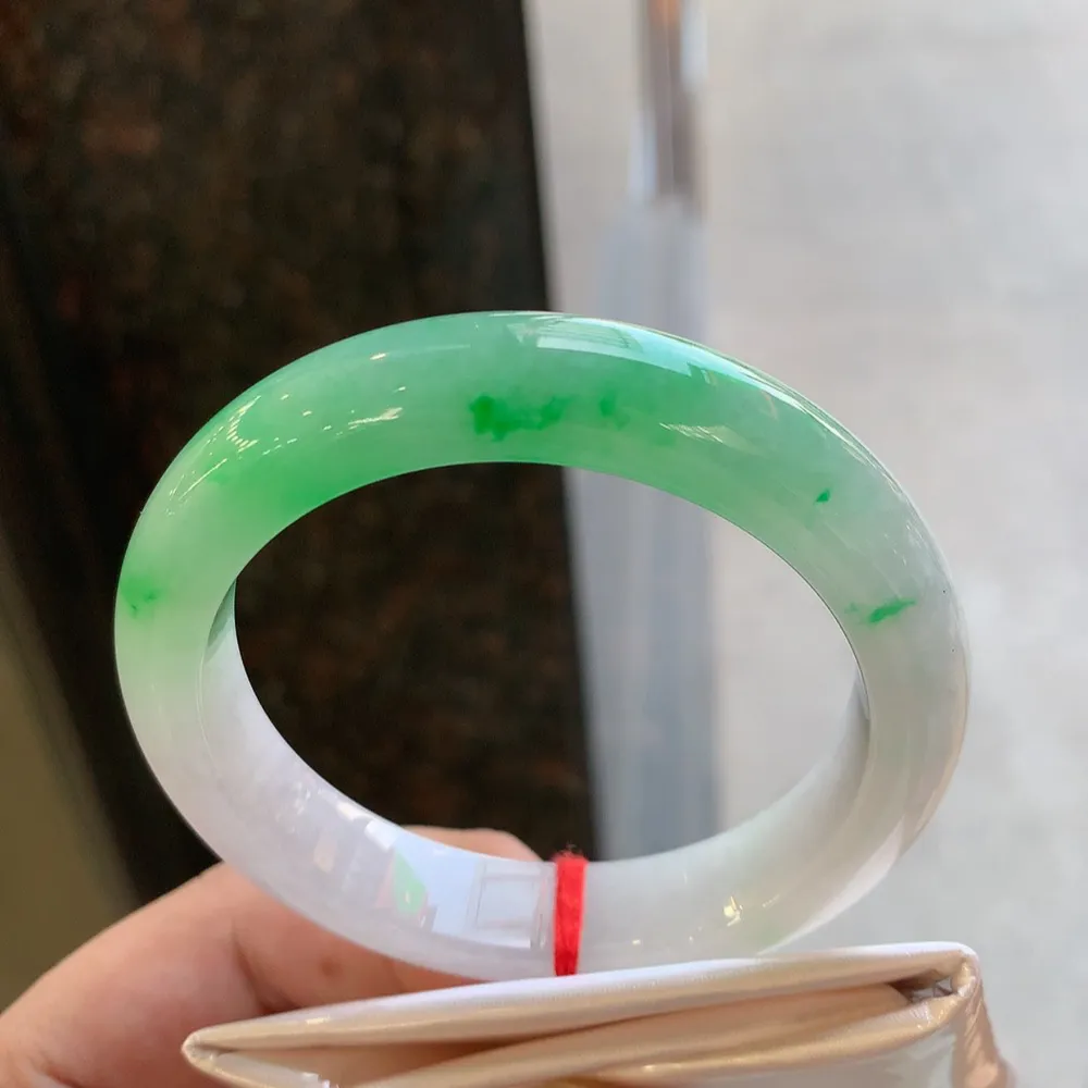 正圈冰阳绿淡淡紫 无瑕 尺寸:56.1/12.3/8.9 色好🥰🥰