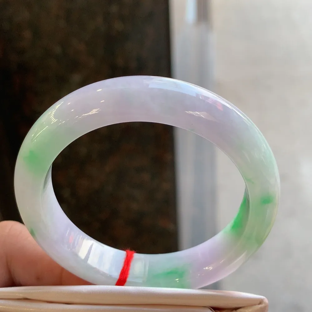 正圈冰糯春彩 无瑕 尺寸:52.4/12.4/8.4 色好