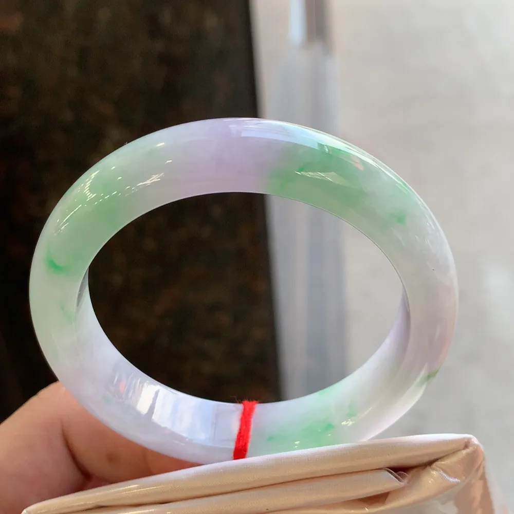 正圈冰糯春彩 无瑕 尺寸:52.4/12.4/8.4 色好