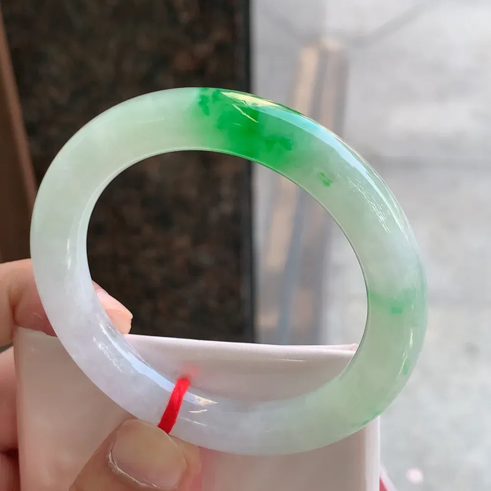 圆条冰糯阳绿 冰晶体线 尺寸:52.7/9.4/9.6 色好🥰🥰