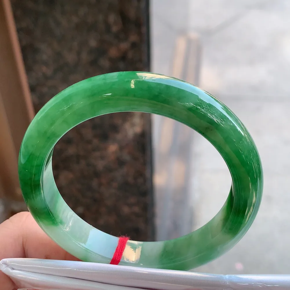 正圈一大节辣绿 无瑕 尺寸:60.1/12/9.1 色好