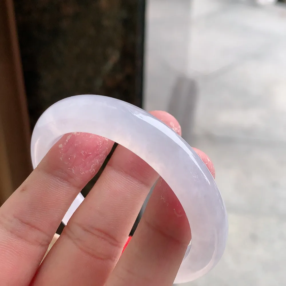 正圈高冰种 无瑕 尺寸:53.1/10.5/8.6 种水好