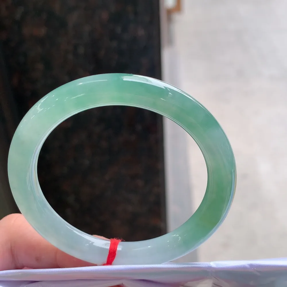 圆条冰绿 无瑕 尺寸:55.3/9 冰润