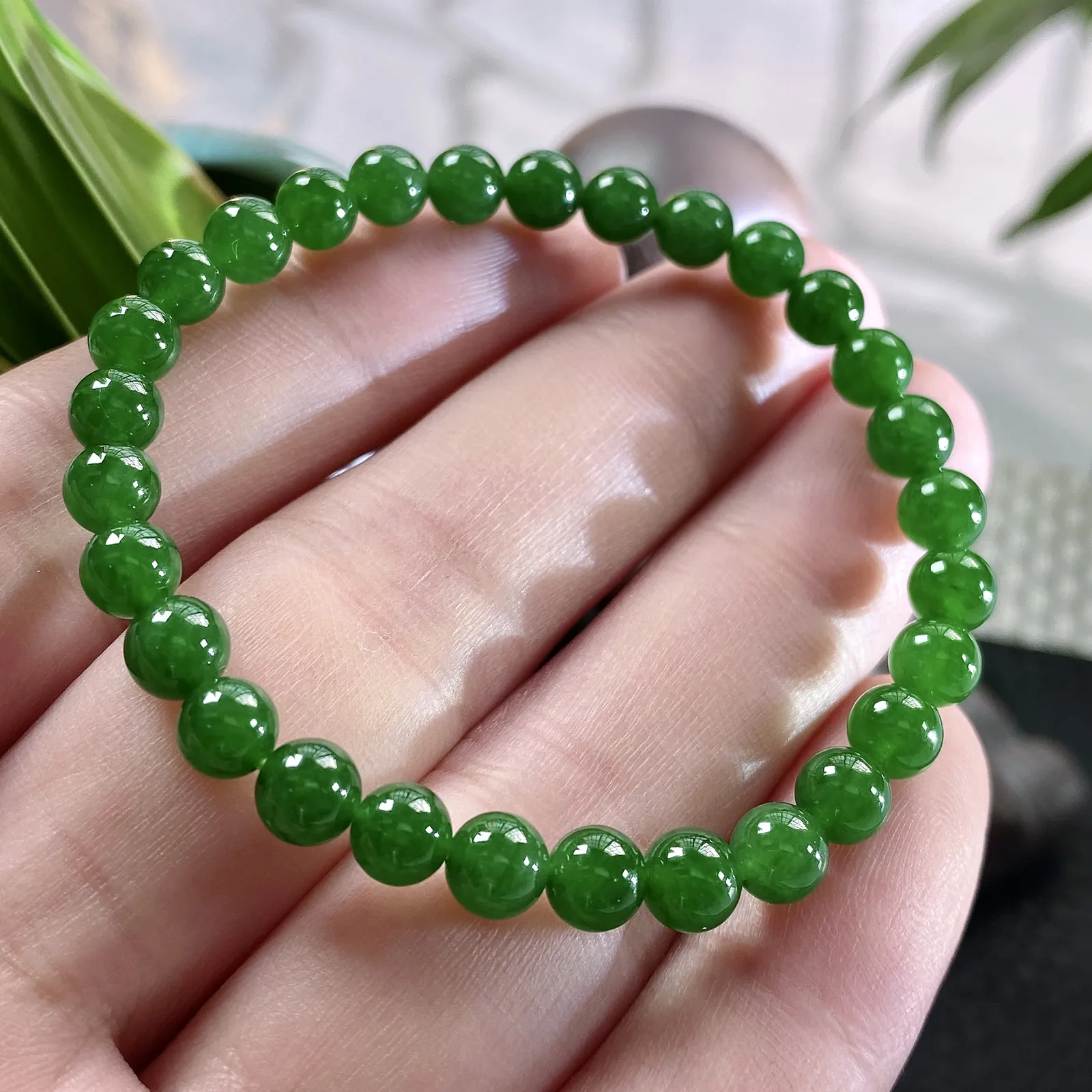 收藏级别，缅甸天然翡翠A货，卡6冰种起胶帝王绿圆珠手串手链，尺寸：6mm/29颗，长度172mm，重量：10.00g