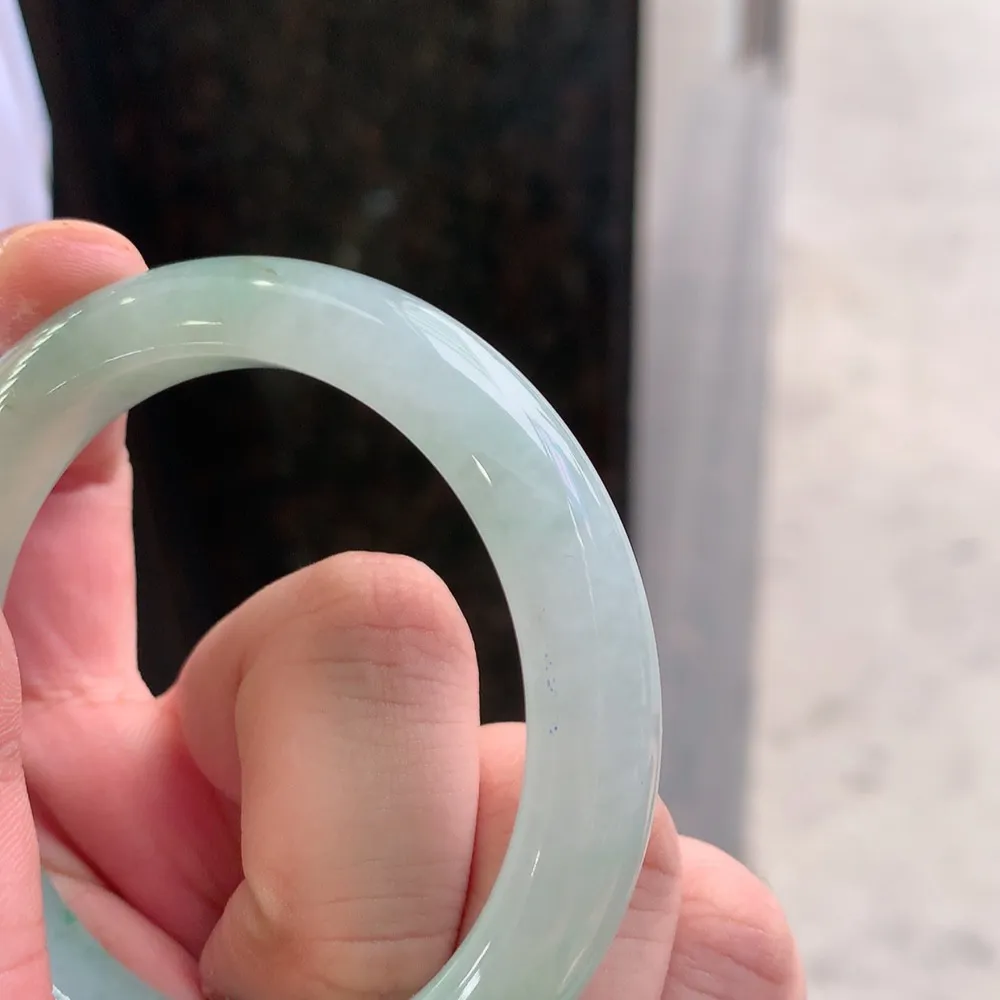 正圈冰阳绿 无瑕 尺寸:54.1/11.1/8.6 色好