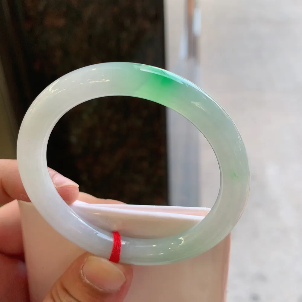 圆条冰阳绿 无瑕 尺寸:53.7/8.5 色好