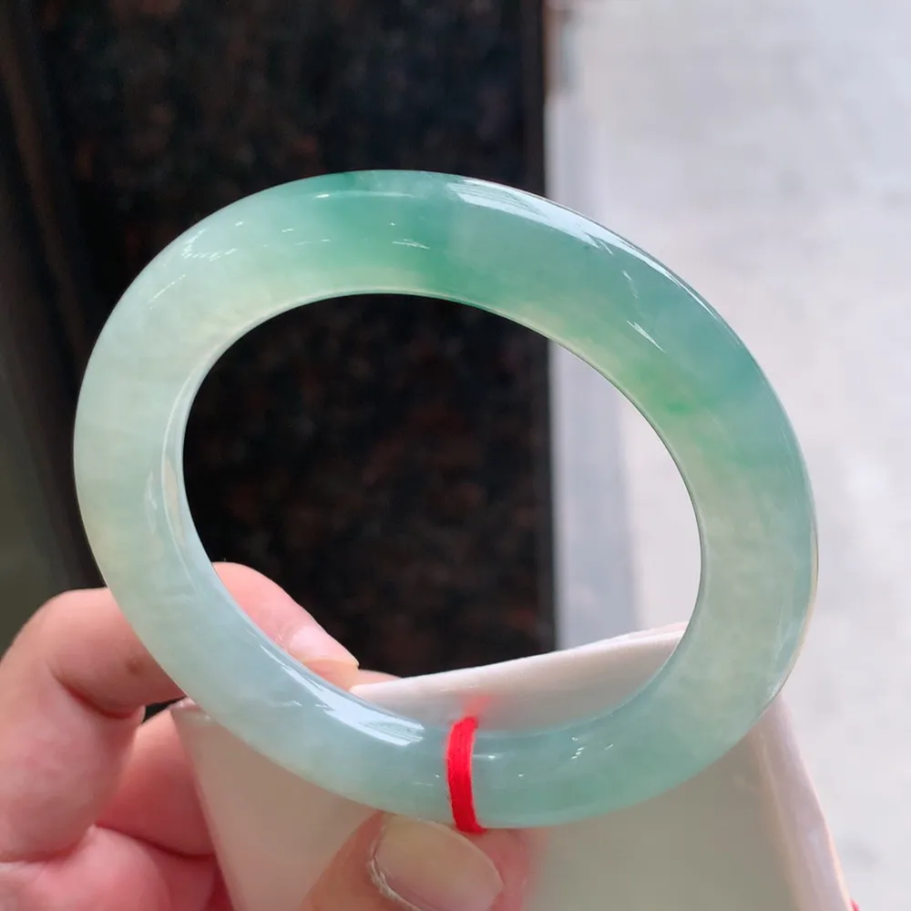 圆条冰黄翡飘花 无瑕 尺寸:57.1/11.1 种水好 花美