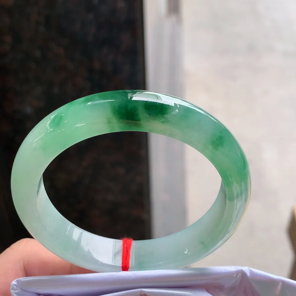 正圈冰辣绿 微细纹 尺寸:56.8/12.4/8.1 种色兼备🥰🥰