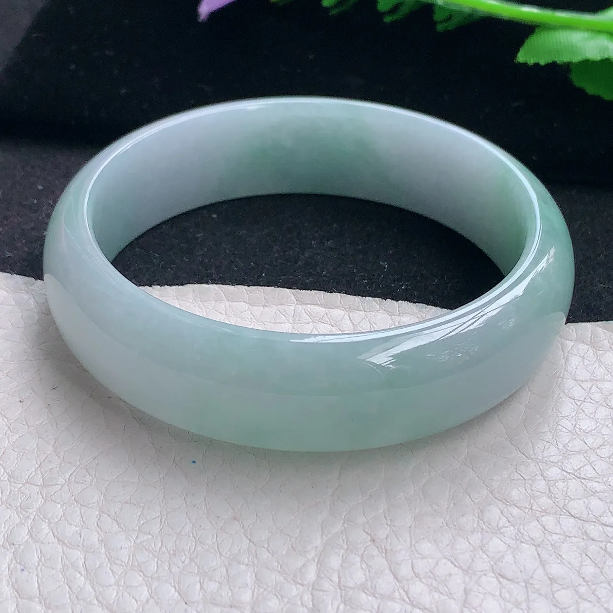 nr自然光59*16.5*7.3轮胎镯 翡翠a货玉手镯清新宽边珠宝玉手环