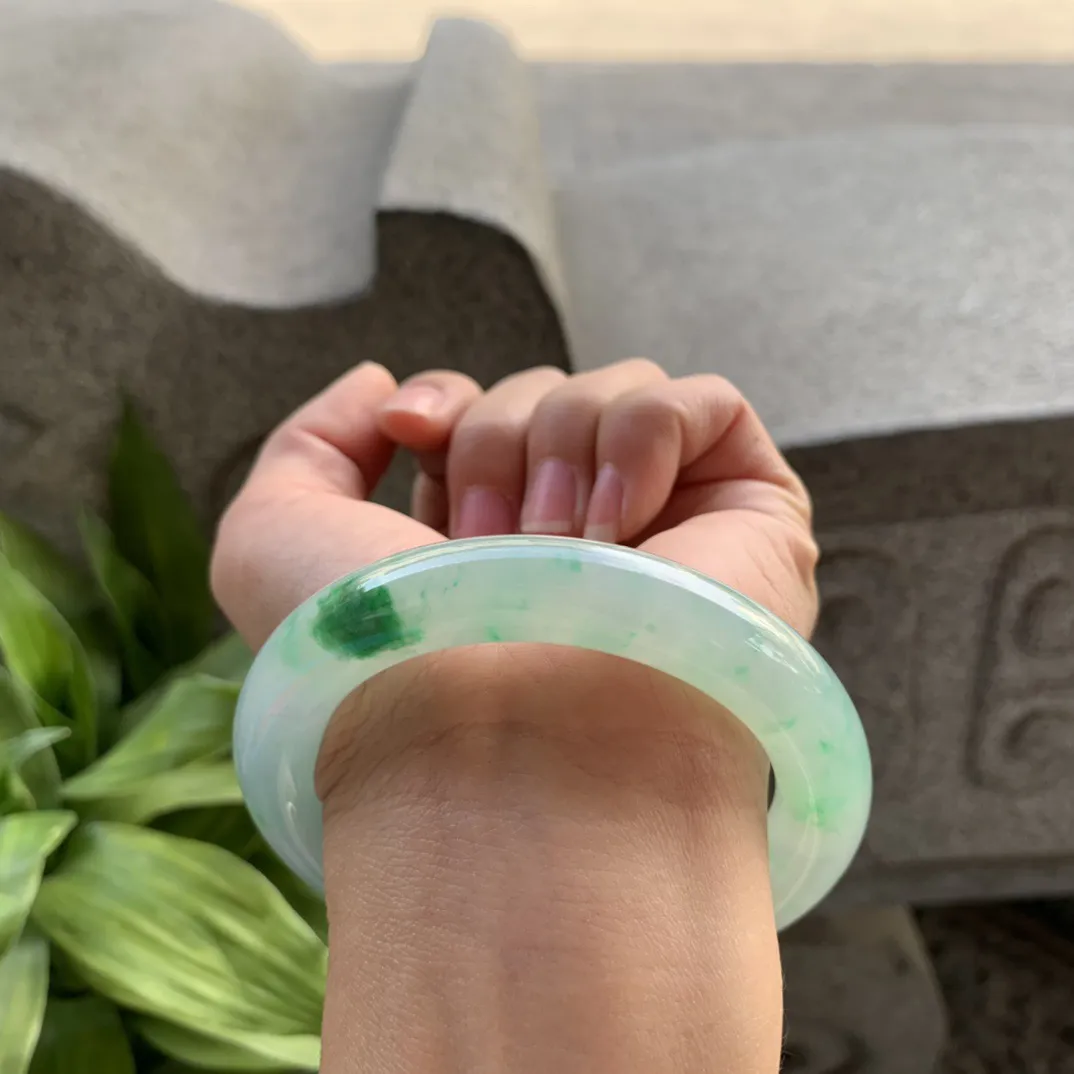 圈口57-11.8-11.3 【飘绿花圆条手镯】圆条57 58可戴