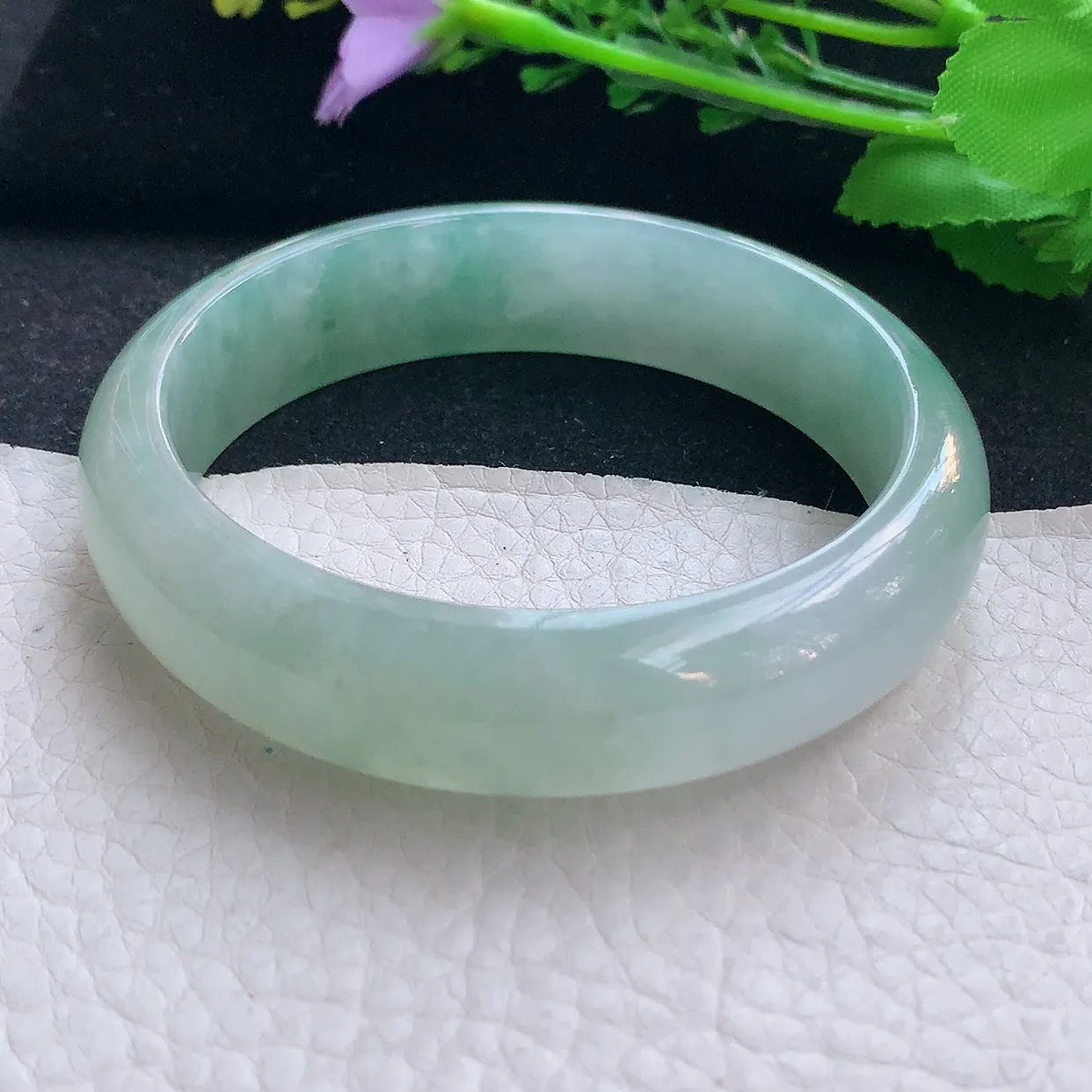 r自然光58.8*15*8轮胎镯 翡翠a货玉手镯冰飘花宽边珠宝玉手环