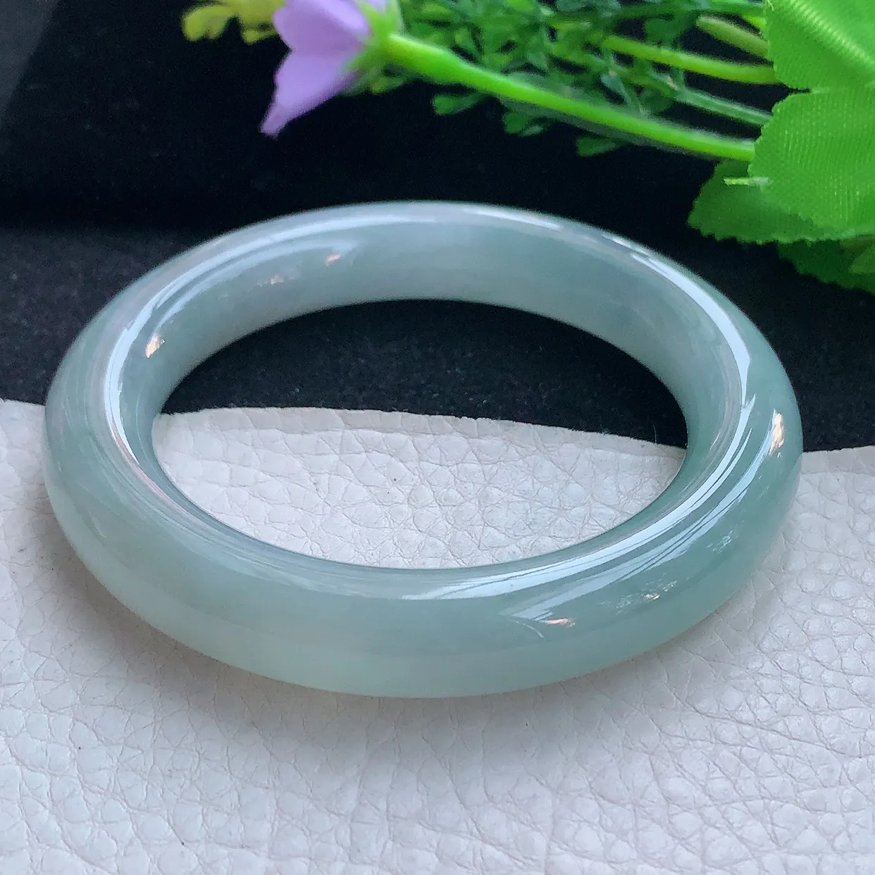 cc自然光55.5*11.5胖圆镯 翡翠a货玉手镯冰胶清新圆条珠宝玉手环