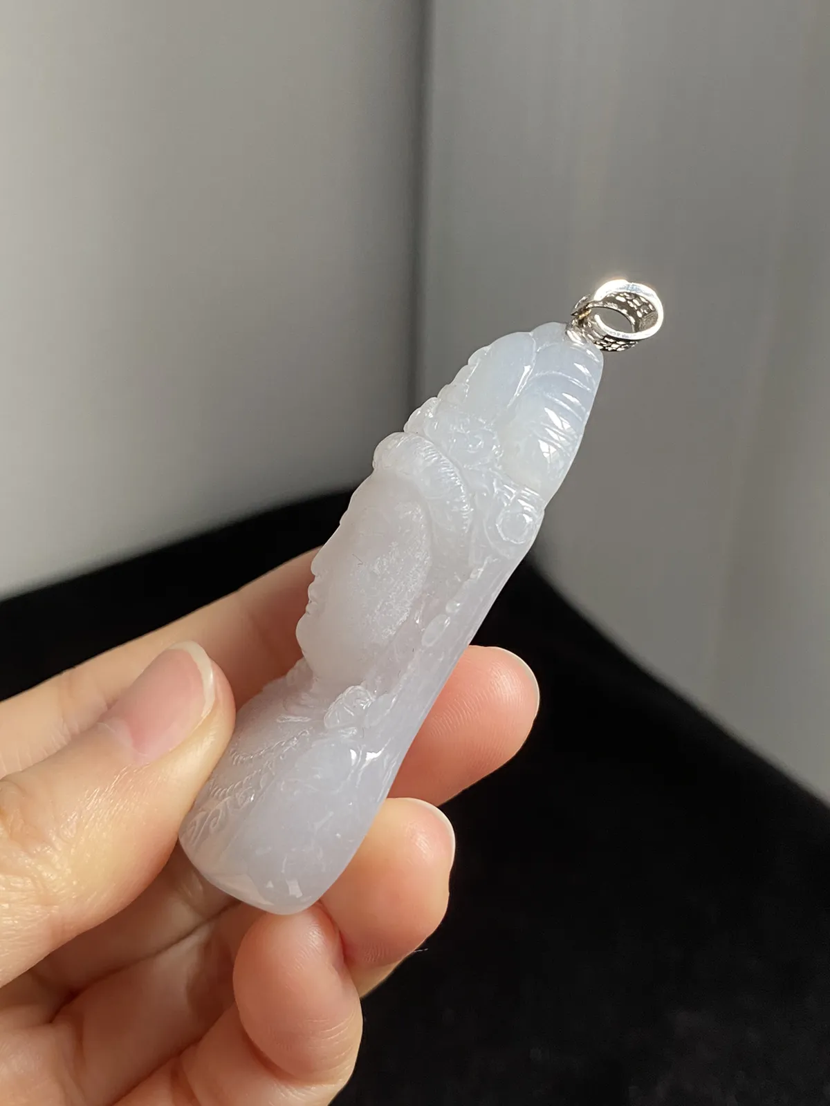 翡翠糯化种黄色翡翠，印记：G18K