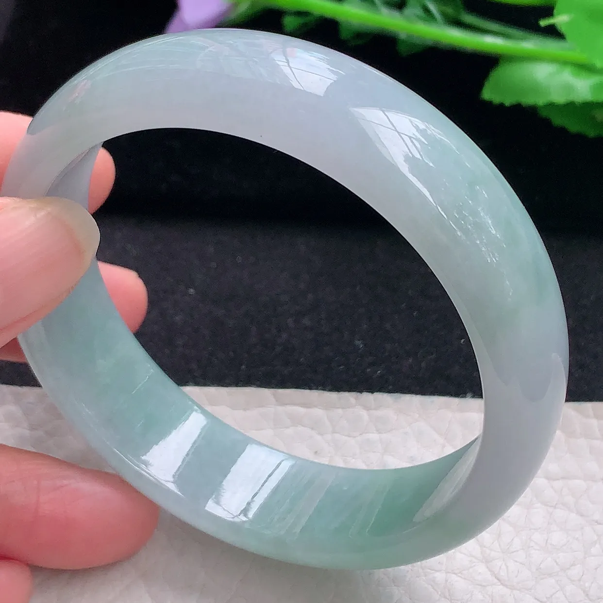 nr自然光59*16.5*7.3轮胎镯 翡翠a货玉手镯清新宽边珠宝玉手环