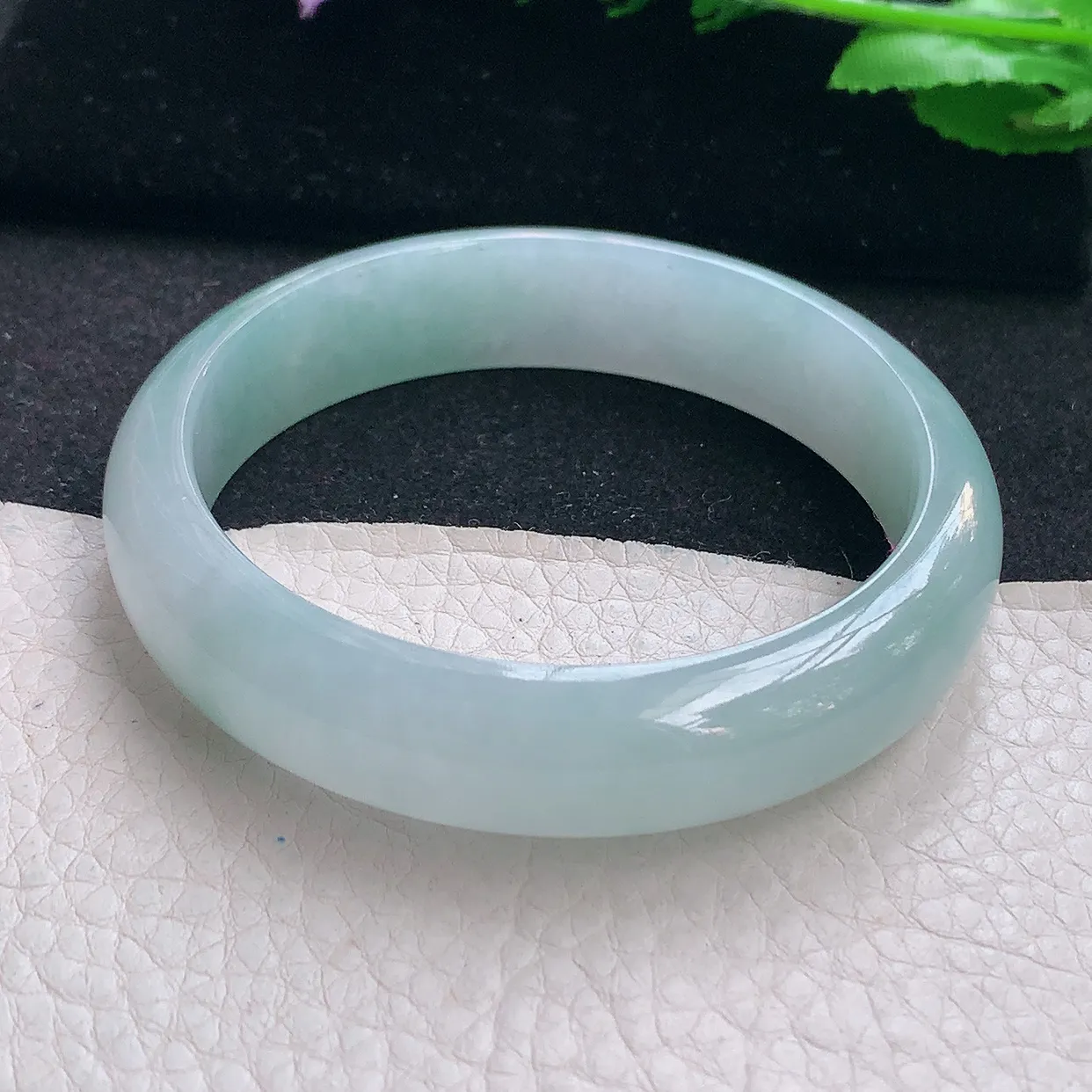 js自然光58*13.8*7.2平安镯 翡翠a货玉手镯冰晴宽边珠宝玉手环