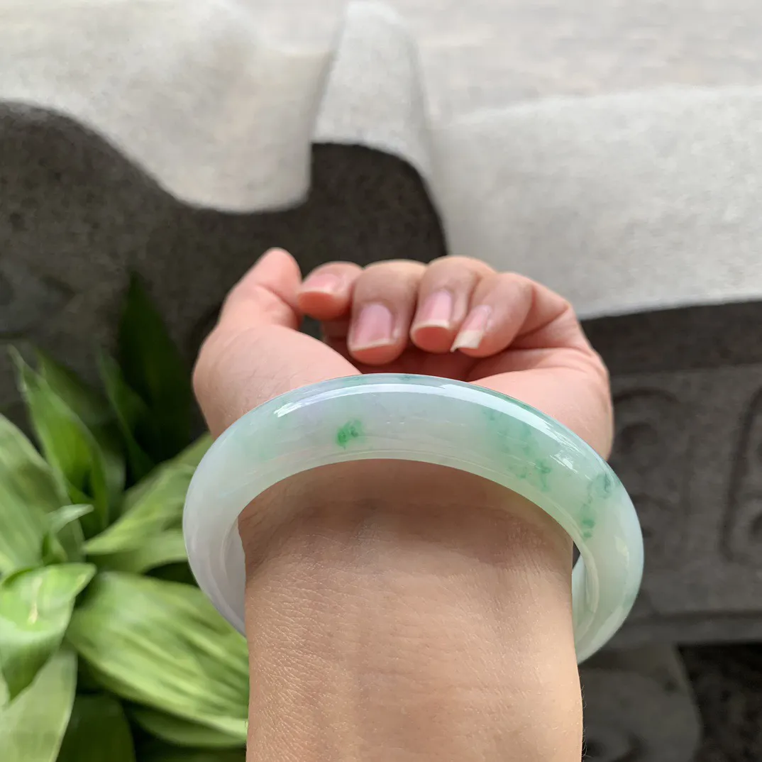 大圈口 59.7-13.7-8.9【飘绿正圈手镯】正圈59 60可戴