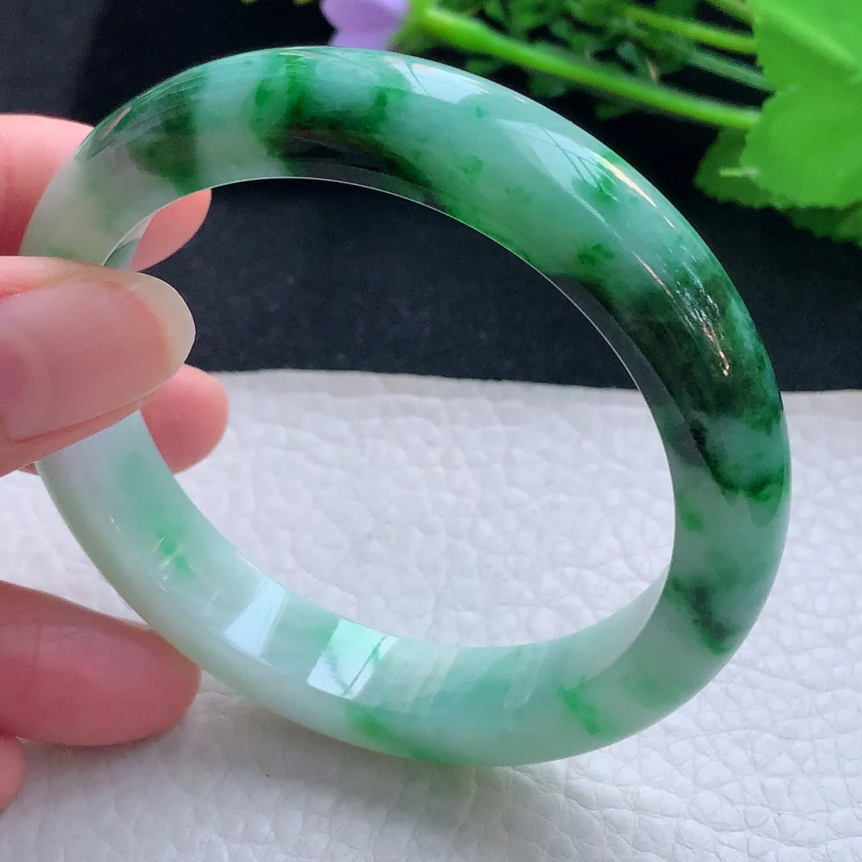 cc自然光58*12.2*8.5平安镯 翡翠a货玉手镯辣色春带彩宽边珠宝玉手环