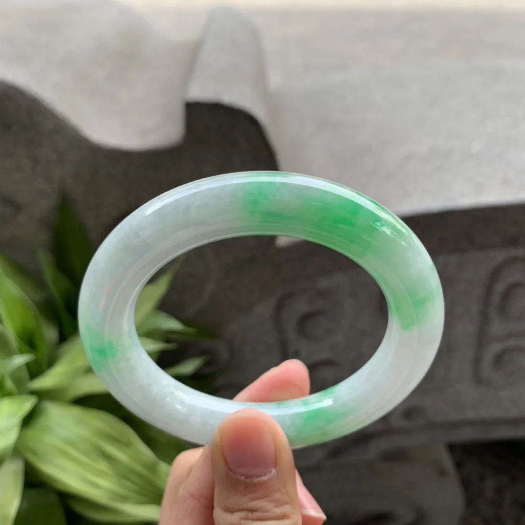 圈口55.1-11.5-11.2 【飘阳绿圆条手镯】圆条55 56可戴
