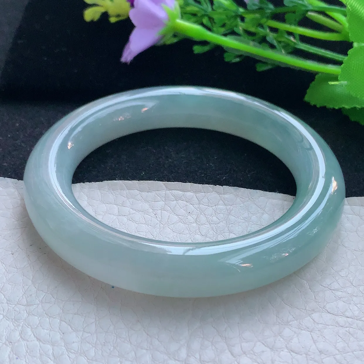 cc自然光55.5*11.5胖圆镯 翡翠a货玉手镯冰胶清新圆条珠宝玉手环