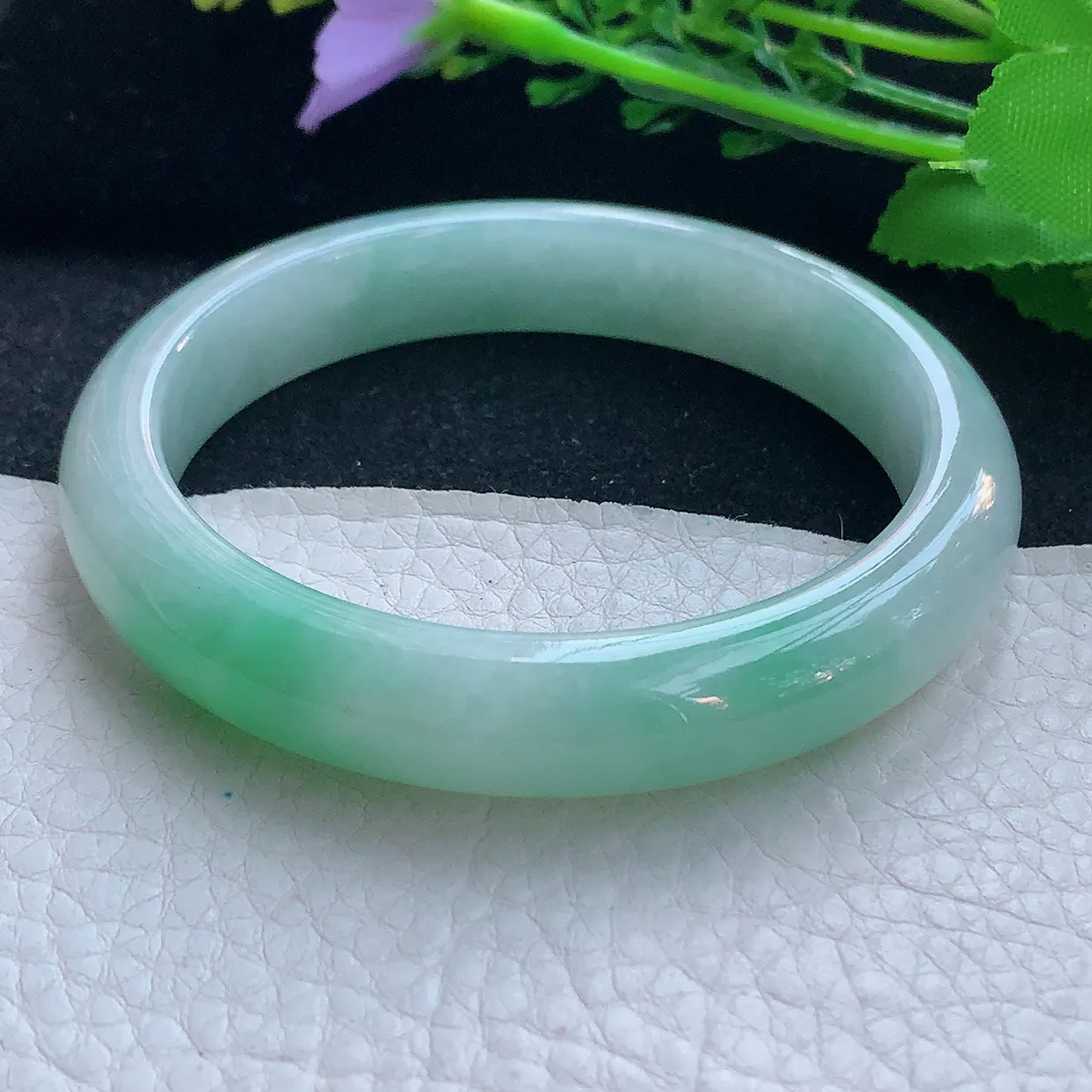 xx自然光59*11.8*8.2平安镯 翡翠a货玉手镯飘绿宽边珠宝玉手环