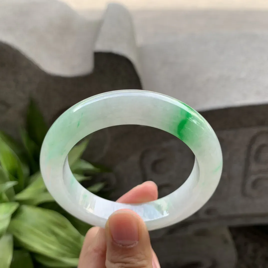 小圈口 53.9-12.4-9.3【冰飘阳绿正圈手镯】正圈54 55可戴