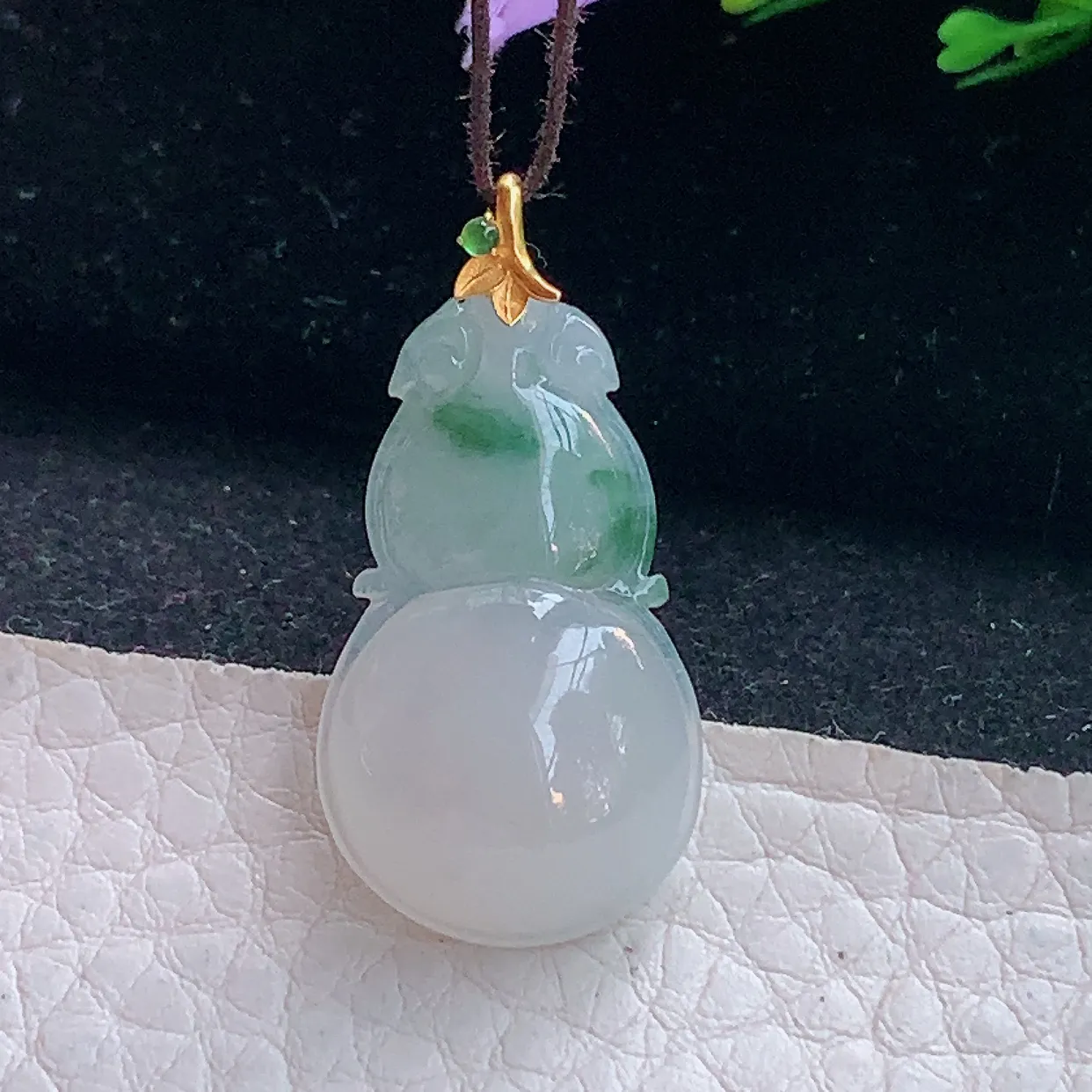 x54自然光30.8*15.3*5.6精美翡翠a货冰飘花葫芦 玉葫芦玉吊坠 玉挂件