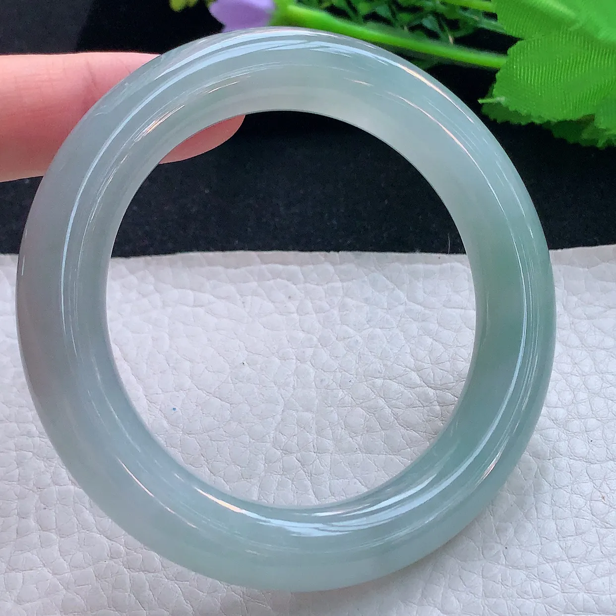 cc自然光55.5*11.5胖圆镯 翡翠a货玉手镯冰胶清新圆条珠宝玉手环