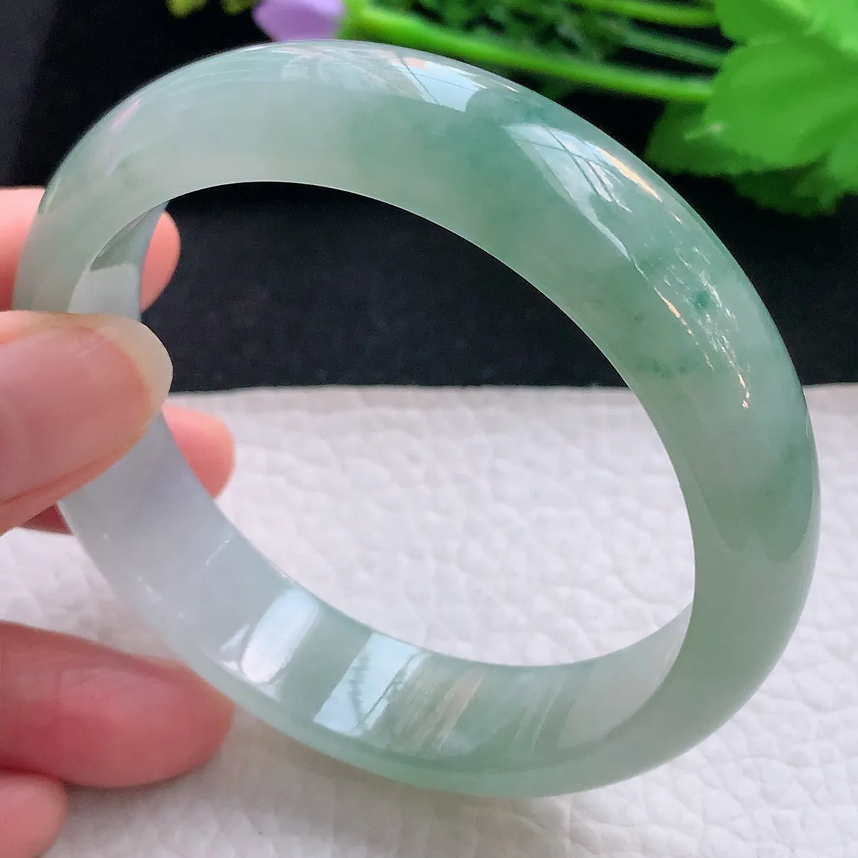 r自然光58.8*15*8轮胎镯 翡翠a货玉手镯冰飘花宽边珠宝玉手环