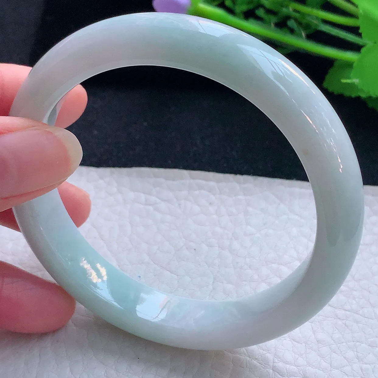 xx大圈口60*12.5*8.3平安镯 翡翠a货玉手镯清新宽边珠宝玉手环