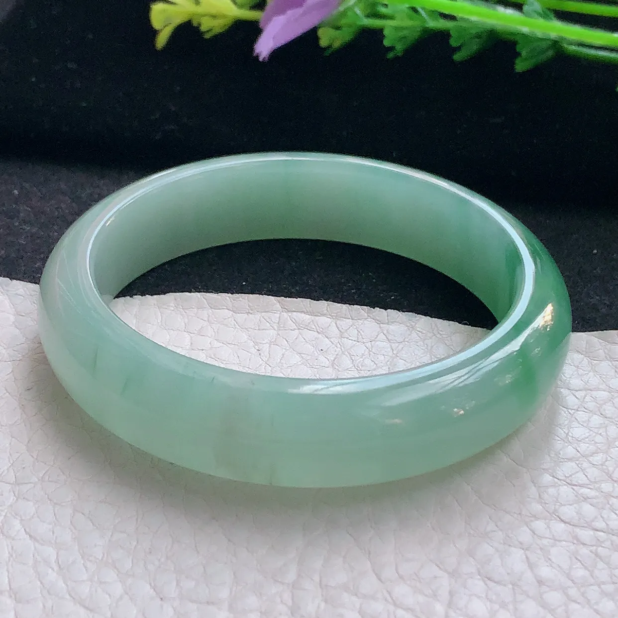 r自然光54.5*13.3*7.6平安镯 翡翠a货玉手镯冰绿宽边珠宝玉手环