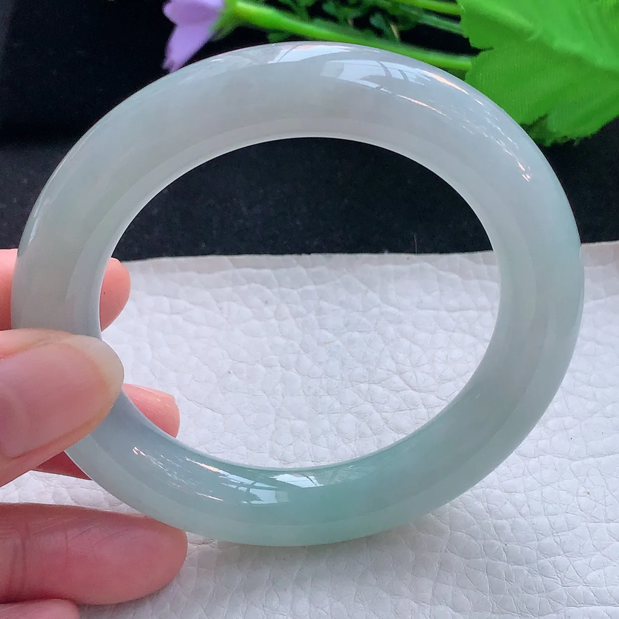 cc自然光55.5*11.5胖圆镯 翡翠a货玉手镯冰胶清新圆条珠宝玉手环