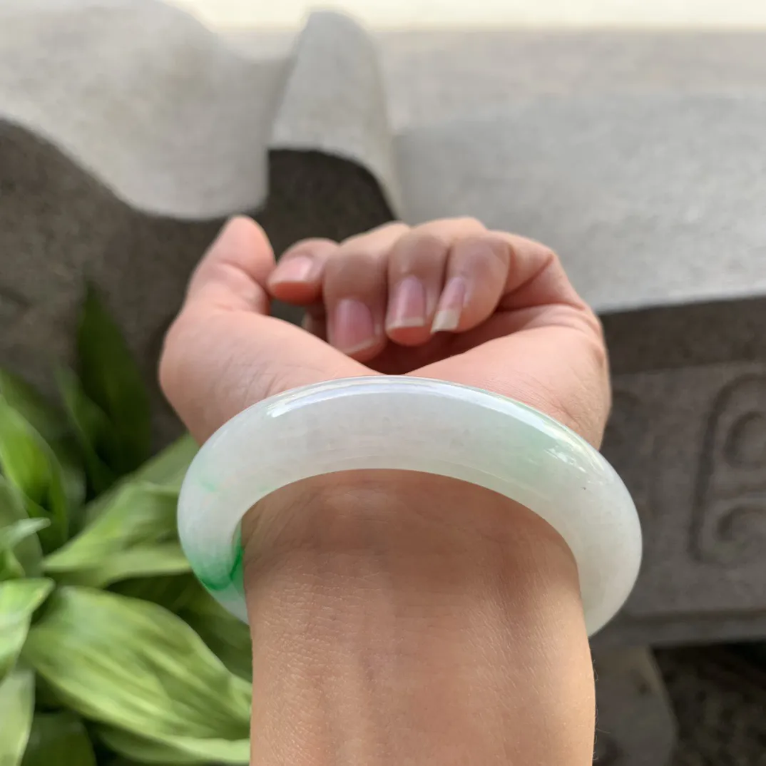 小圈口 53.9-12.4-9.3【冰飘阳绿正圈手镯】正圈54 55可戴