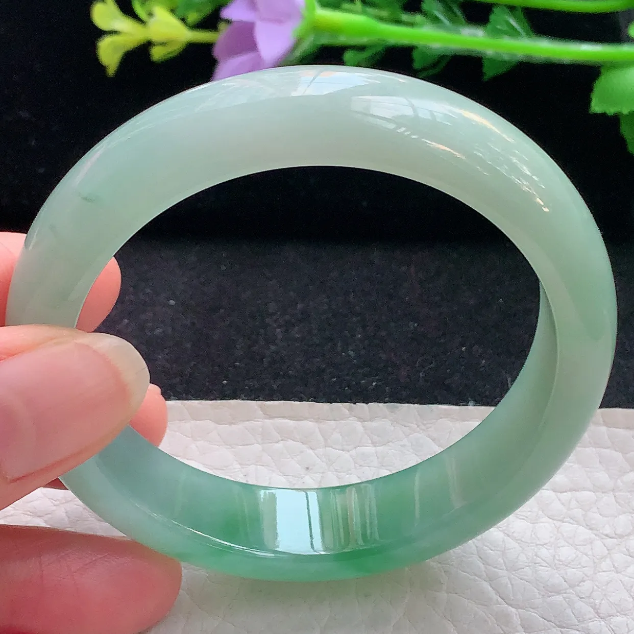 r自然光54.5*13.3*7.6平安镯 翡翠a货玉手镯冰绿宽边珠宝玉手环