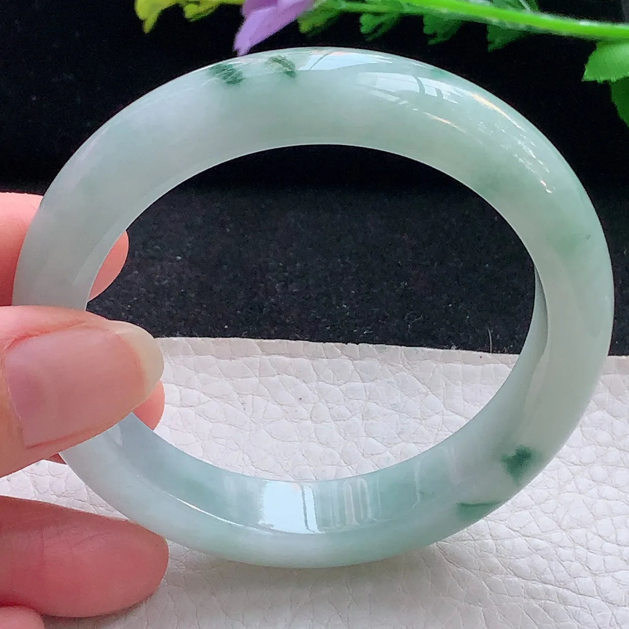 r自然光56.5*12.6*8.8平安镯 翡翠a货玉手镯飘花宽边珠宝玉手环