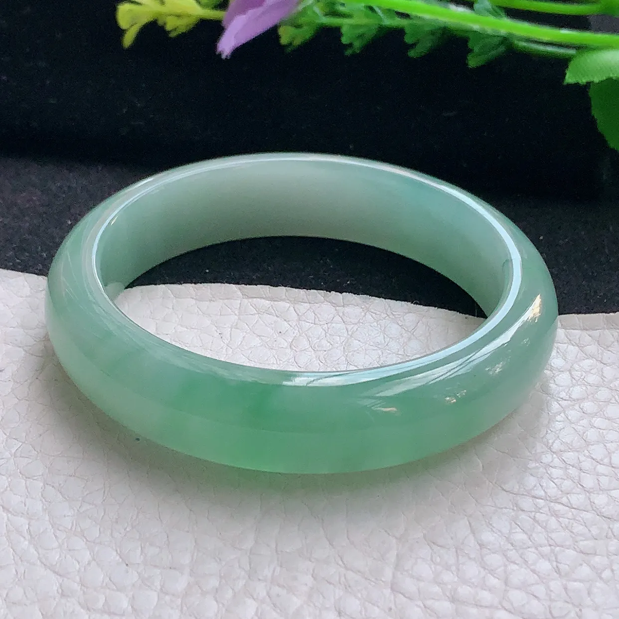 r自然光54.5*13.3*7.6平安镯 翡翠a货玉手镯冰绿宽边珠宝玉手环