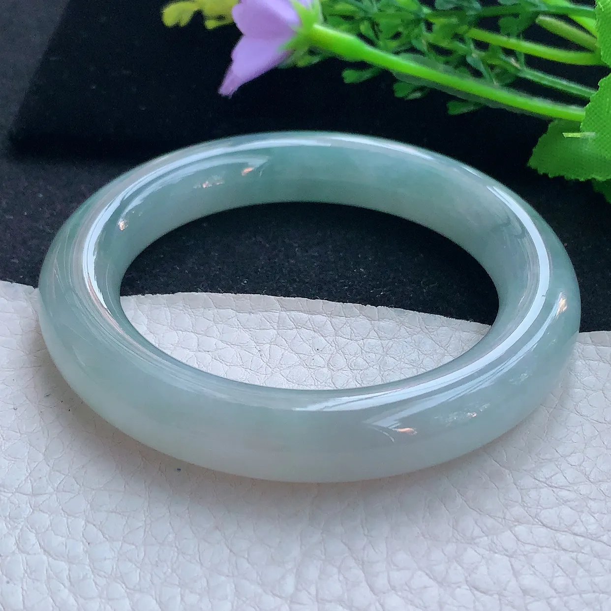 cc自然光55.5*11.5胖圆镯 翡翠a货玉手镯冰胶清新圆条珠宝玉手环