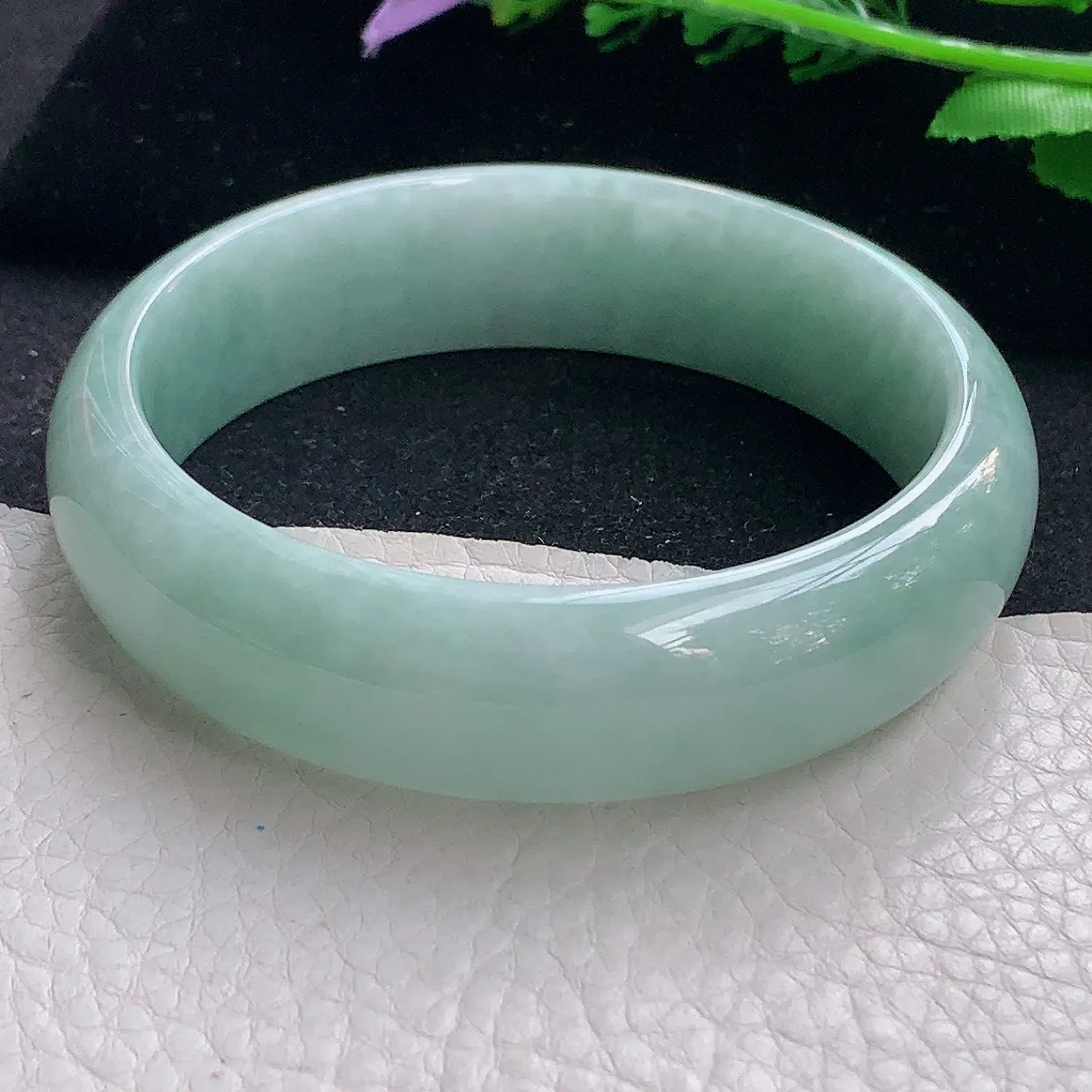 js大圈口61*17.4*7.6轮胎镯 翡翠a货玉手镯清新宽边珠宝玉手环