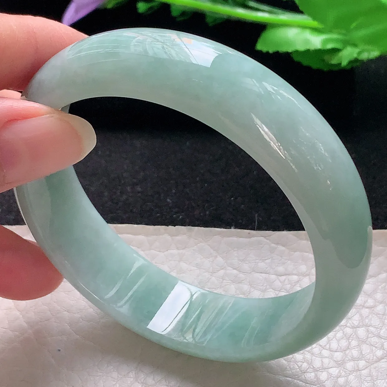 js大圈口61*17.4*7.6轮胎镯 翡翠a货玉手镯清新宽边珠宝玉手环