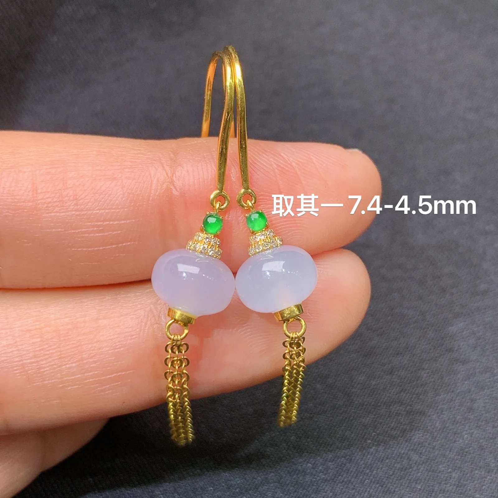 冰淡紫罗兰圆珠耳坠，18k金镶嵌，温润细腻，颜色鲜甜，By1 尺寸7.4*4.5