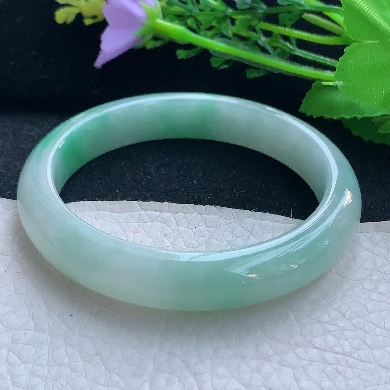 xx自然光59*11.8*8.2平安镯 翡翠a货玉手镯飘绿宽边珠宝玉手环