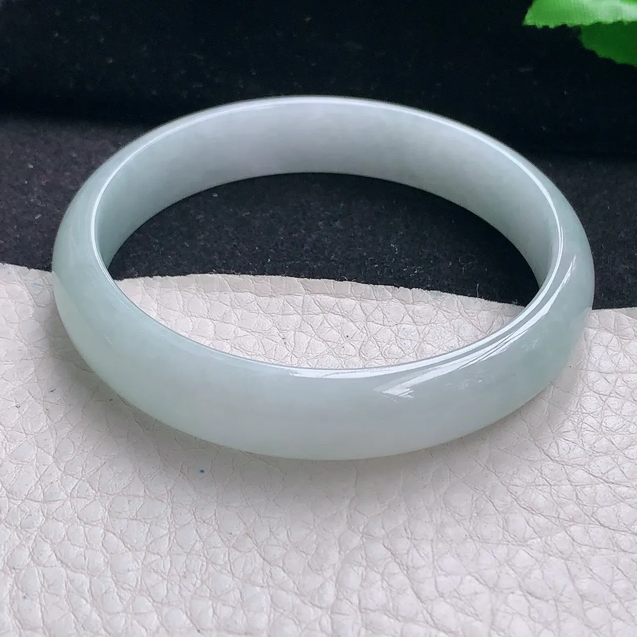 nr自然光58.5*12.5*6.3平安镯 翡翠a货玉手镯清新宽边珠宝玉手环