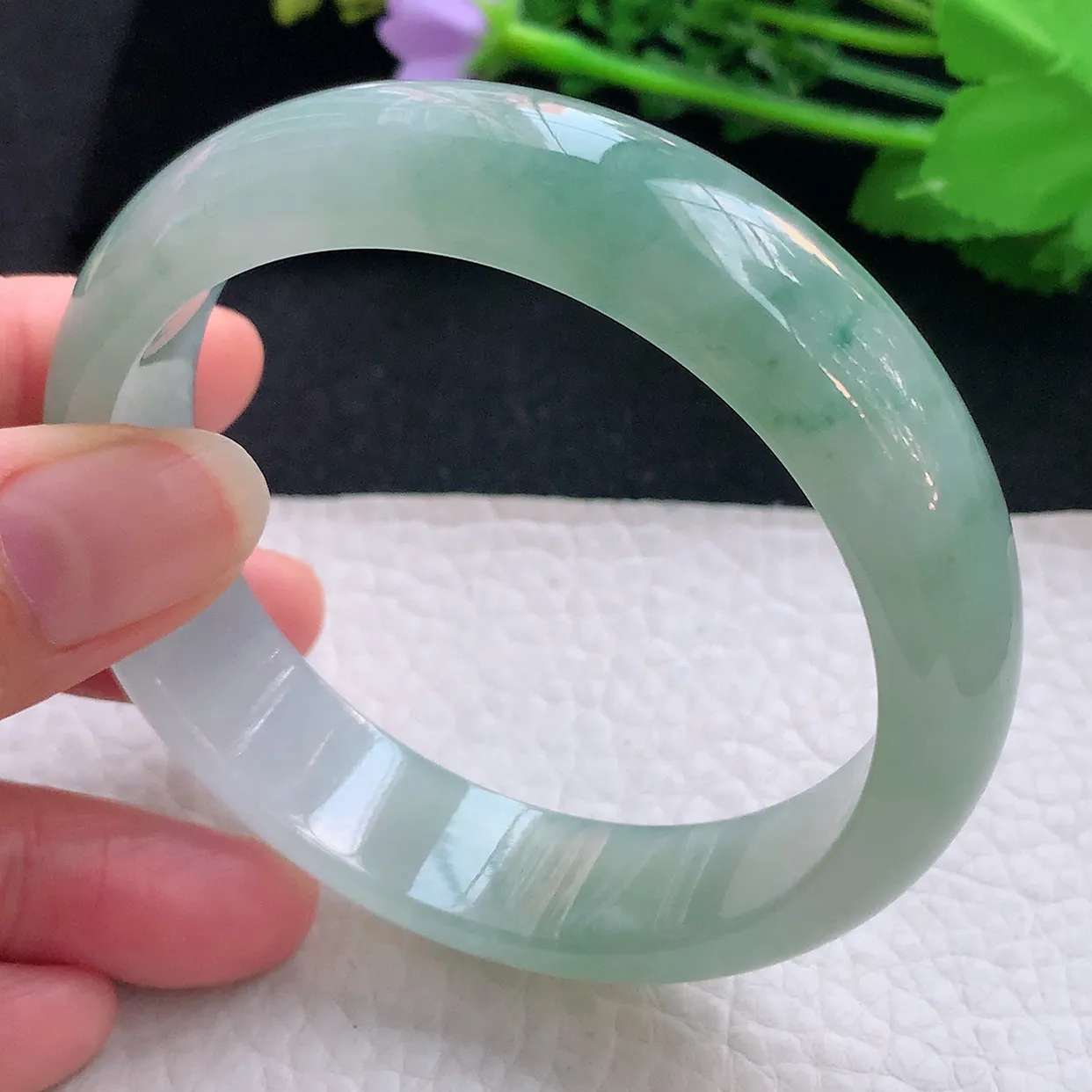r自然光58.8*15*8轮胎镯 翡翠a货玉手镯冰飘花宽边珠宝玉手环