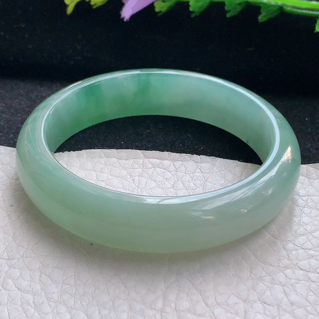 r自然光54.5*13.3*7.6平安镯 翡翠a货玉手镯冰绿宽边珠宝玉手环