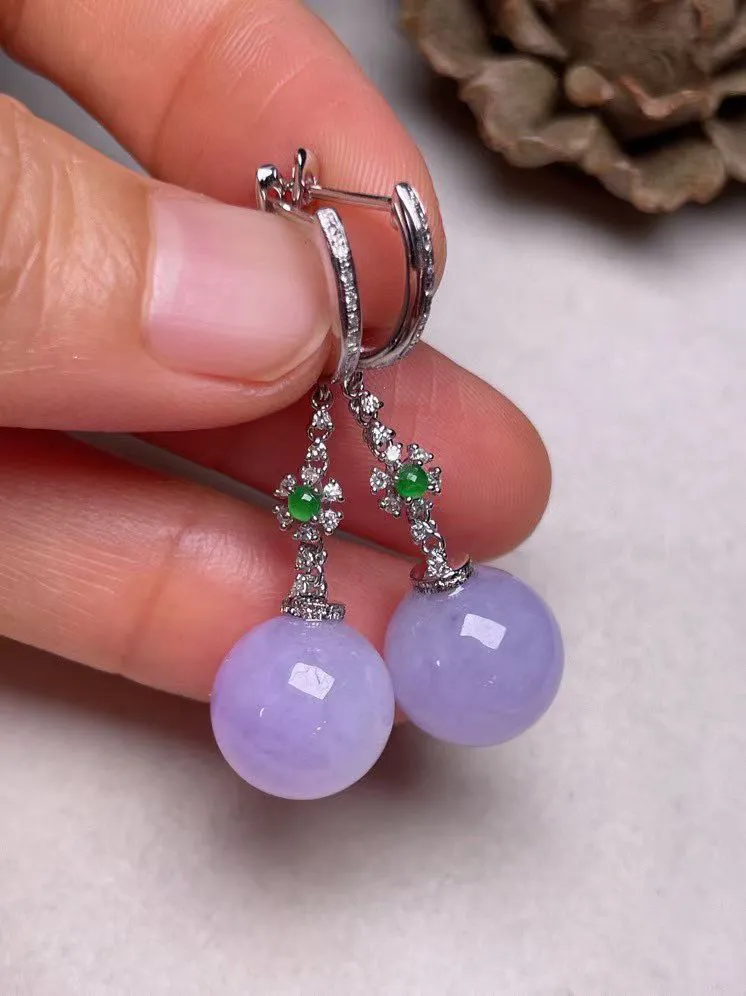 冰糯种紫罗兰圆珠耳坠、真金真钻镶嵌，种水好，玉质细腻 .裸石尺寸 11.8 .