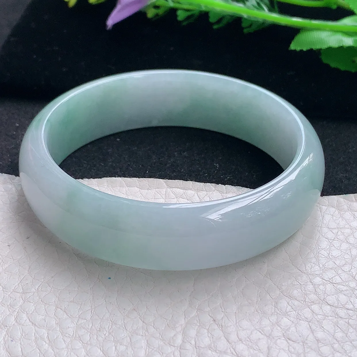 nr自然光59*16.5*7.3轮胎镯 翡翠a货玉手镯清新宽边珠宝玉手环